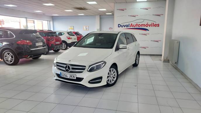 MERCEDES-BENZ B 180D