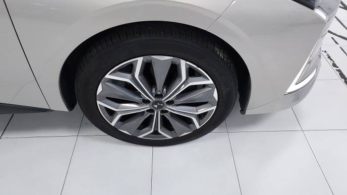 CITROEN DS4 BLUEHDI 130