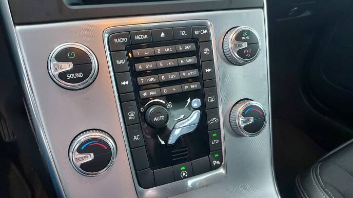VOLVO S60 D3